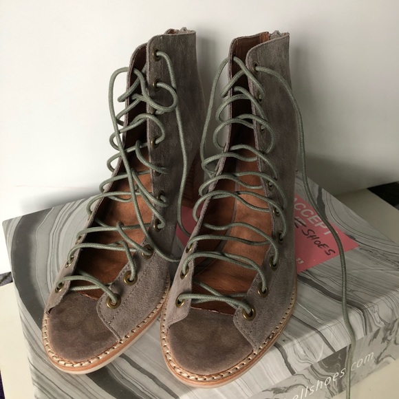 Jeffrey Campbell “Cors” Suede Bootie - Picture 2 of 5